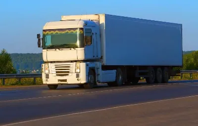 İzmir ile Taşkent Arası Öğrenci Eşyası Taşıma